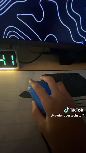 I hate my logitech g305 #logitech #techtok #fyp #tech #pcs #tips #fortnite #valorant #trend