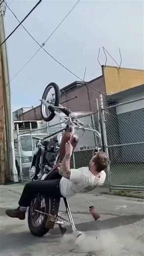 Chopper Wheelie Fail! Amazing Save #harleydavidson #fail