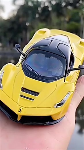 Review of the Ferrari LaFerrari Model Toy Cars