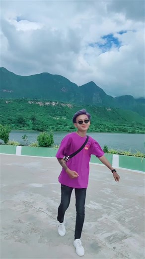 Dancing in Nature: A Dynamic Outdoor Performance