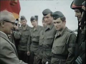 Genosse Erich Honecker. NVA militärische Manöver 1979