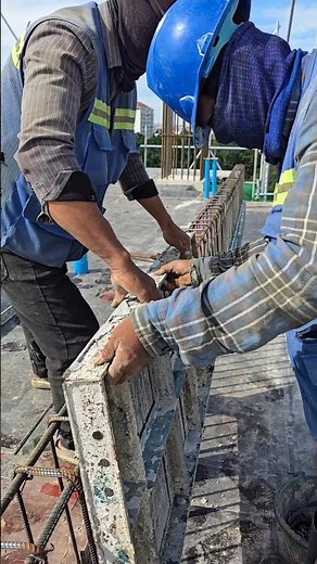 Edge beam formwork installations #shorts #construction #building #civilengineering