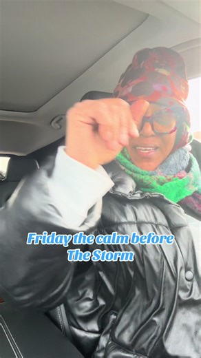 Friday Grove #thestacymitchellexperience #whatyoudoingwhereyouat #genxlady