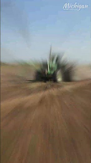 Oliver 2255 and White 7 bottom plow #plowing #oliver #michigan #tractor