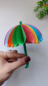 Make a rainbow umbrella – simple, colorful & fun