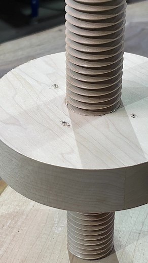 35K views · 171 reactions | Spinning a test wooden thread. Little bit of wax on there, but I'd say that works pretty darn smooth. #woodworking #woodenthreads #reels #woodshop #toolmaker #maker | Boundary Fog Furniture | Facebook