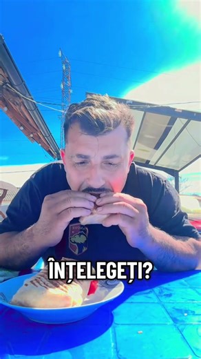 Bine tata, au rămas de aseară prin mașină 🤣🤣 #comedie #humor #funny #viral