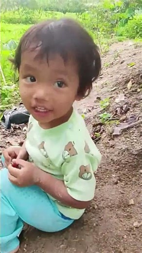 We as farmers from the very beginning must learn to know nature #cutebaby