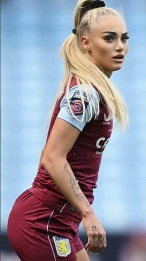 #AlishaLehmann #WomensFootball #FootballShorts #Soccer #SwissFootball #Goals #Skills #Highlights