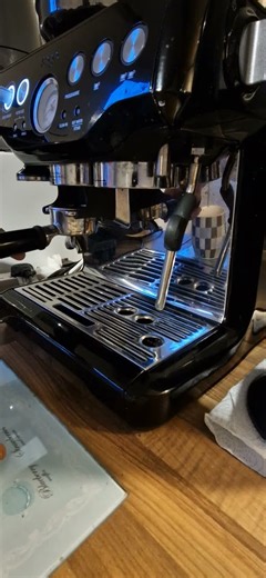 Sage espresso coffee machine. Is it a good choice for the home? #shorts