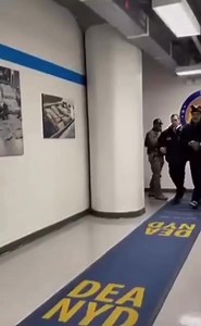 63K views · 147 reactions | BUYAEN: Video ni Venezuelan President Nicolas Maduro a magmagna iti hallway ti opisina ti US Drug Enforcement Administration (DEA) kalpasan a naarestar dagiti US Security forces iti pagtaengan na idiay Caracas. Iti nasao a video ket naggapu iti White House’s Rapid Response 47.  RAPID RESPONSE47 | Bombo Radyo La Union | Facebook