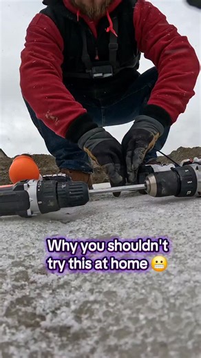 Dustin Dibble on Instagram: "Hercules vs Warrior Drill Battle finale #battlebots #beyblades #constructioncomedyclub"