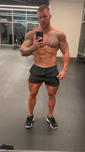 #fyp #tattooguys #gym #tiktokusa #men #mercedesbenz