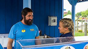 Watch Undercover Boss Season 10 Episode 3 - Dippin' Dots