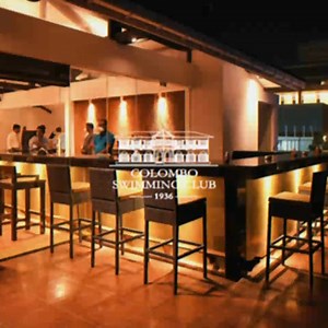 Bringing the heat to grill night! 🔥🍖 Start the long weekend with some ice-cold drinks and good company! 🍻 | Colombo Swimming Club