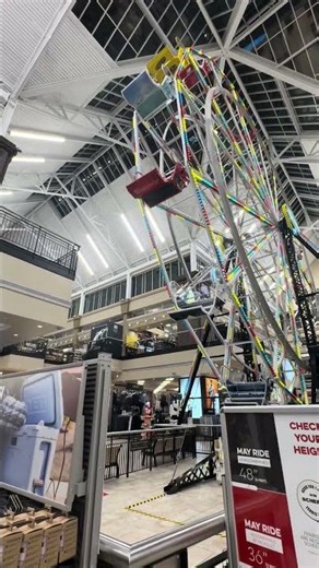 Ferris wheel at Scheels