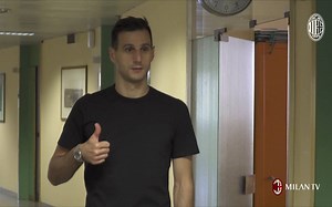 357K views · 809 shares | Watch Nikola Kalinic's first medicals in Milan  Guarda le prime visite mediche di Nikola Kalinic a Milano  | AC Milan | Facebook