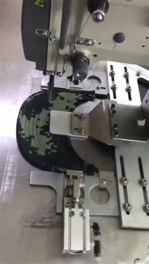 Xc 3020 mgy New Computerized Single Needle Flat bed Sewing Machi 1