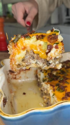 Lasagna but meatloaf https://melissajorealrecipes.com/meatloaf-lasagna/ #meatloaf #meatloaflasagana | Melissajorealrecipes