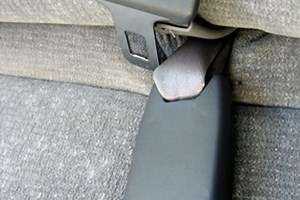 How to Disable the Seatbelt Chime on a Cadillac CTS
