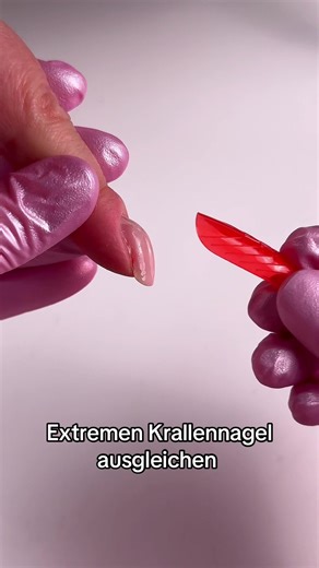 Extremer Krallennagel #nails #nägel #nailtutorial #nailhack