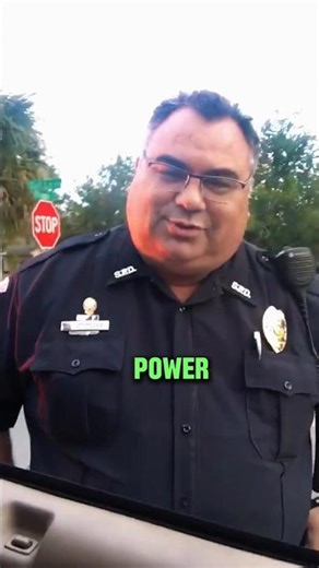 This cop pulled her over again for the sweetest reason 🚓❤️ #shorts