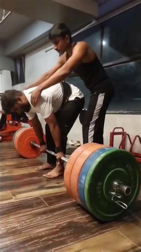 "Deadlift Accident 😱 Safety First in Gym!" #DeadliftFail #GymAccident #motivationWorkout #Strength