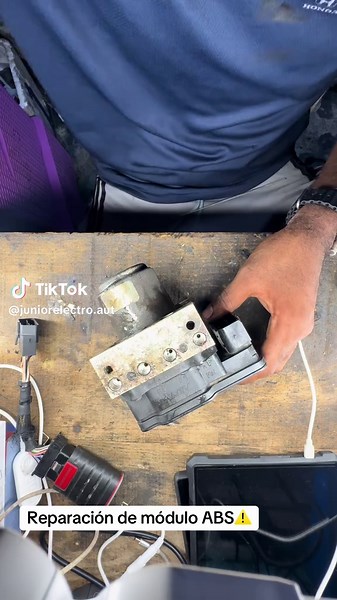 Reparación de módulo ABS en Honda Civic 2013