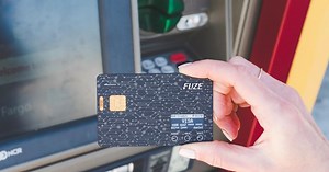 Electronic multi-card is aimed at slimming your wallet