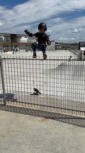 長坂篤樹 on Instagram: "#長坂篤樹 #1年生 #7years #skateboard #fivecrosskidsrider @five_cross_skatepark @187killerpads @187killerpadsjapan @protecjapan"