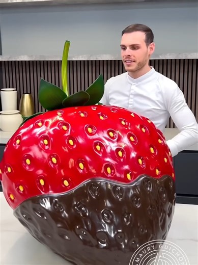 #chocolatesculpture #chocolateart #foodart #TrendingNow #viralvideo