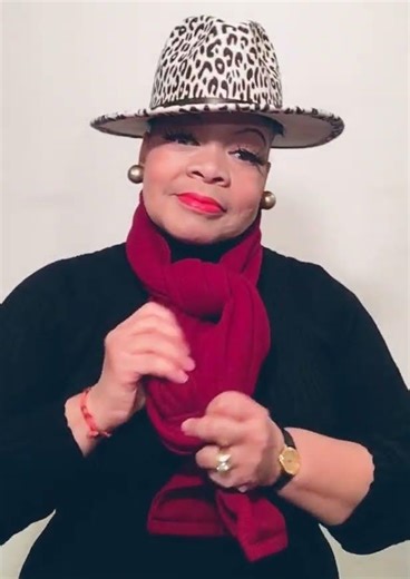 Scarf Art How To Hand Tie A Wool Winter Scarf