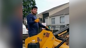 "Lo esperaba vivo, no en un ataúd": despiden al salvadoreño que murió en tiroteo en un centro de ICE. ✅ Sigue esta y más noticias las 24 horas en ViX 👉 https://bit.ly/37q2XXw | Univision San Antonio