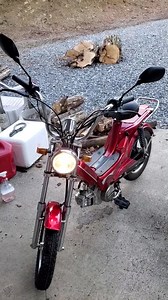 Watch City Rider 49 cc Gas Powered Moped ﹙Pink﹚ on Amazon Live