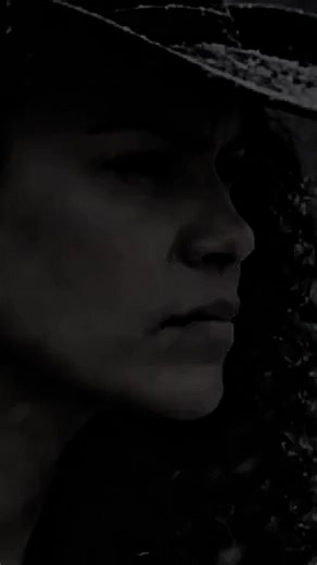 Navigating Relationships: Insights from a Dating Coach