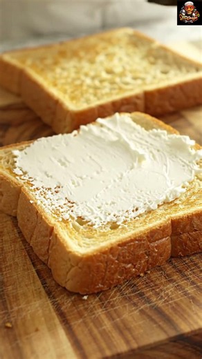 🍓 The Easiest Strawberry Cream Cheese Toast! 🤯 Better Than a Café Breakfast? | Ready in 5 Minutes!