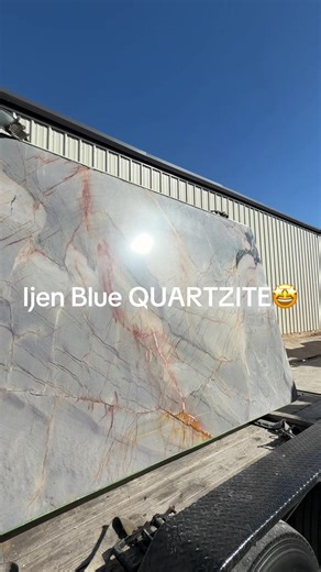 Is Quartzite better than Quartz🤔 #dfwconstruction #countertopsdallas #naturalstone #quartzite #kitchencountertop