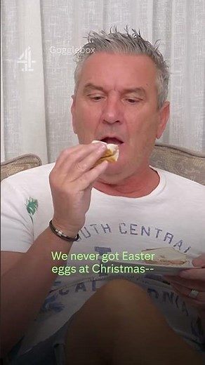 Lee doesn’t know his Easter eggs from his chocolate coins #Gogglebox
