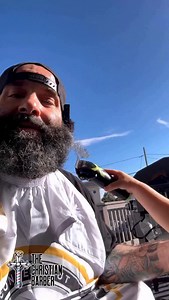 @thechristianbarber’s 2-year-old daughter is built different 🙅‍♀️ Her tiny boss energy ❌Ceeds all expectations 📈 But did he leave his beard like that⁉️ | GAMMA