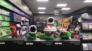 155K views · 1.6K reactions | Cuando tienes amigos frikis y que además, les gusta la buena música... OST: “Bohemian Rhapsody” de Claus Gamborg escrita por Freddie Mercury. “A Night at the Opera” 1975 QUEEN | La Fortaleza del Friki | Facebook