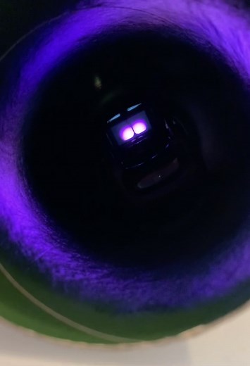 я потерялся в трубе , это очень смешно. я злой...😡 I'm lost in the pipe, it's very funny. I'm angry #vector#cozmo#robot#робот