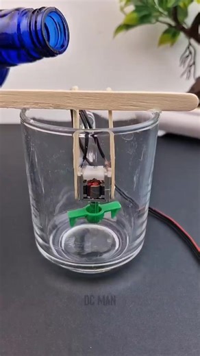 Mini Tech Experiments on Reels