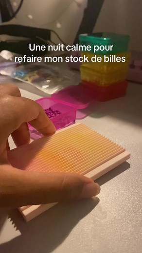 J’ai enfin acheter une outil pour roule les billes plus facilement et rapidement! #artisanat #bijoux #fimo #entrepreneur #smallbusiness