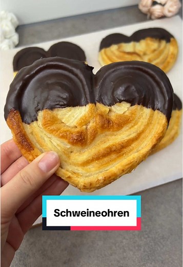 Schweineohren: Ein einfaches Rezept zum Nachbacken