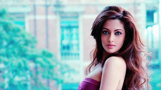 Riya Sen And Ashmit Patel MMS