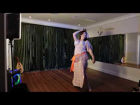 Ana Zogaib | Baladi | Cleópatra Dance Studio #baladi #folclore #dança
