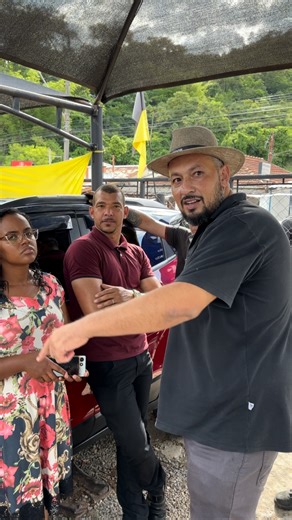 Uai Veículos Oficial on Instagram: "WhatsApp dos nossos consultores: 19 99943-6952 Victor 19 99577-2931 Yago 19 97165-8217 Rafaela 51 99500-4279 Matheus 19 97106-0838 Estevan 19 99668-5468 Cléber 19 99660-3220 Gabriel 19 971028937 Lucas 19 99732-0904 Cristiano 11 95835-1309 Gustavo 35 99148‑4534 Luanna 19 99732-8041 Luis 19 99724-7880 sergio 19 97144-0256 Vitinho 📍 Avenida xv de agosto, número 348, centro, Socorro-Sp"