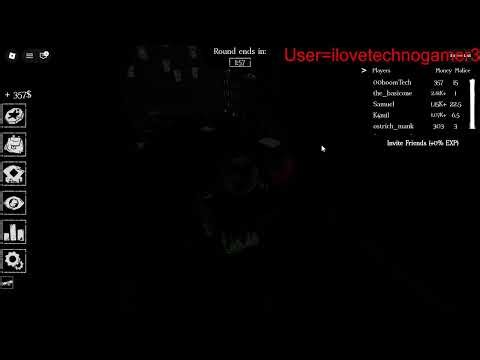 PLaying roblox and other games :)