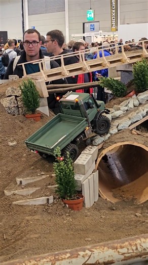 Crawling over a great course 🎮🎬 . . #unimog #scaleart #scalemodel #unimoglife #rc #rccars #rccar #hobby #rchobby #rchobbies #rccrawlers #rccrawler #rctruck #rccrawl #rccrawling | RC-World-Studio