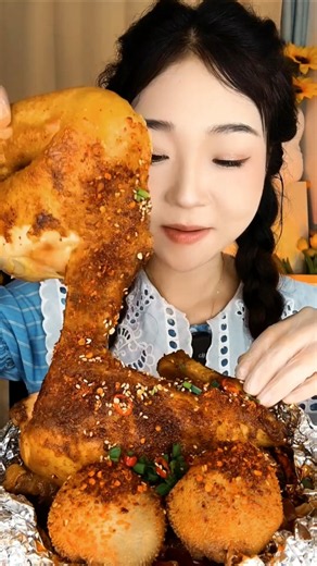 Eat grilled chicken and beef stomach with chili powder. #eat #shorts #food #fypシ